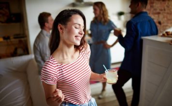 10 ok, hogy miért lehet neked való a Swinger klub Swinger klub