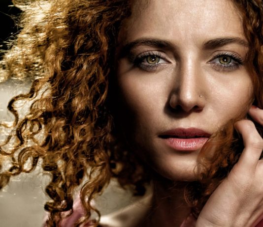 Melyek az otthoni arctisztítás lépései?