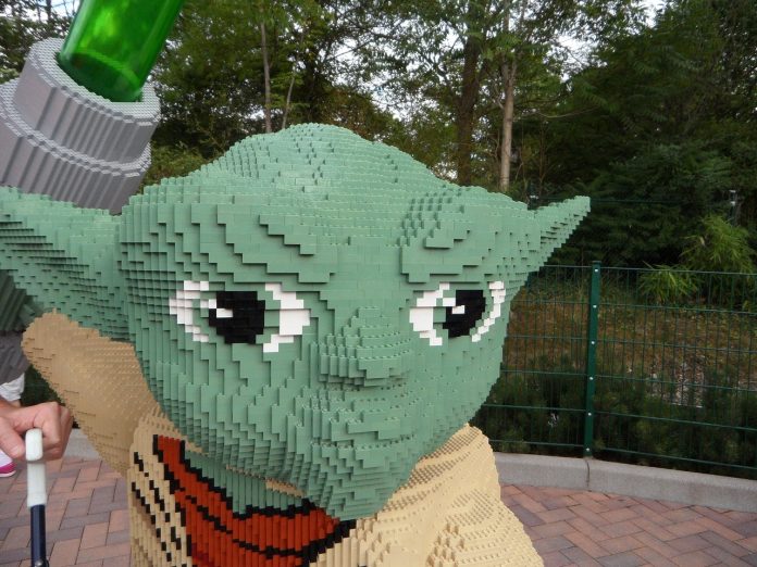 Lego Yoda
